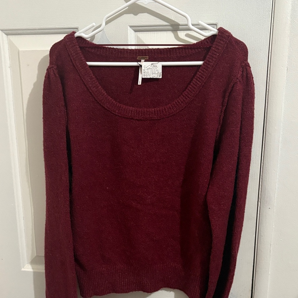 Free people Burgundy Sweater-NWT